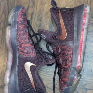Size 5Y - Nike KD 9 The Sauce 2016 Deep Burgundy/Bright Crimson/Metallic Red